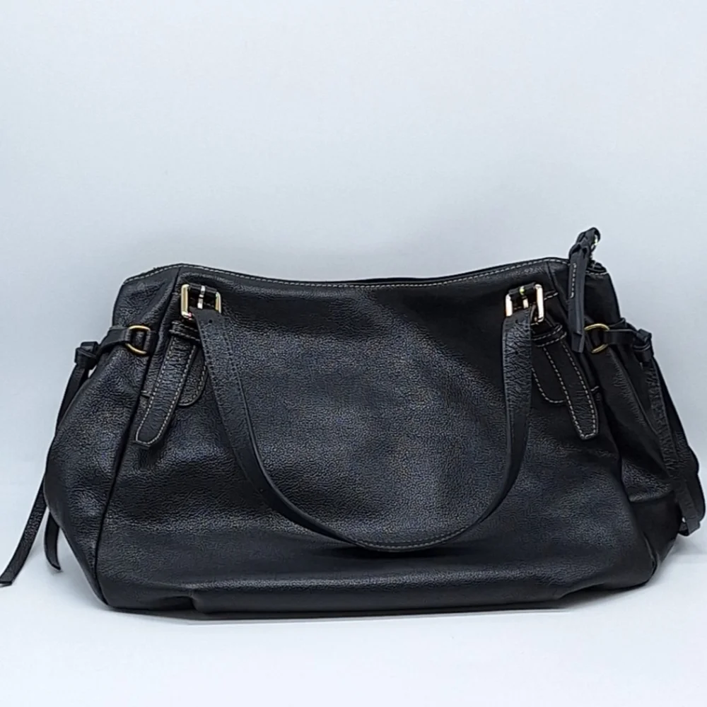 Dooney And Bourke Leather Satchel Purse‎ MB